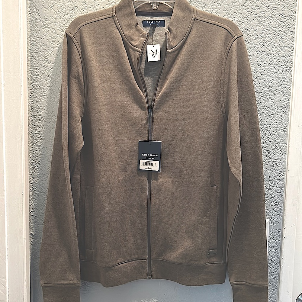COPY - Amazing COLE HAAN SEA TURTLE Medium Sports Sweat Shirt.